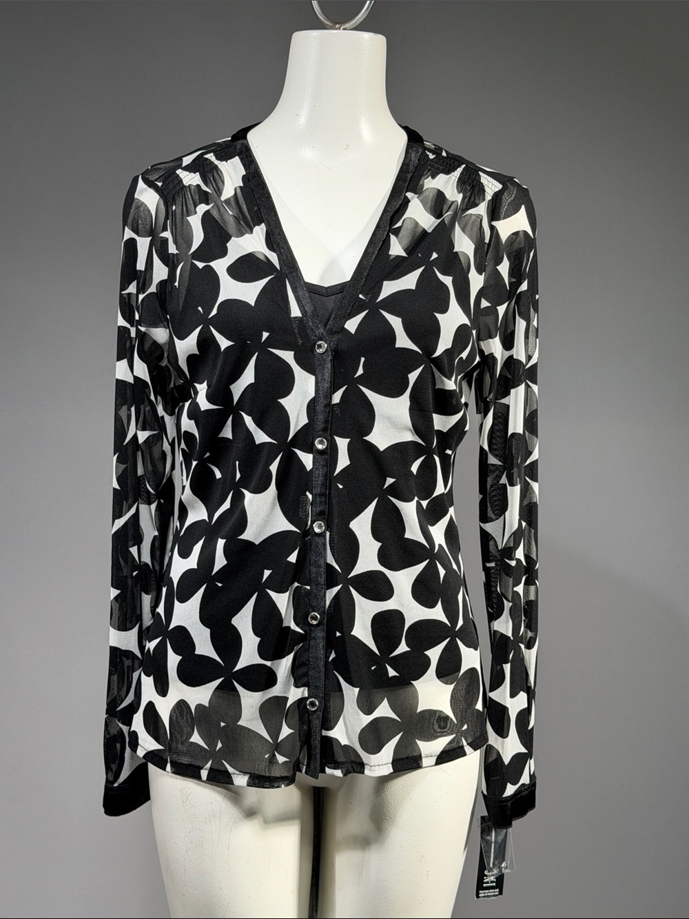 INC International Concepts Black & White Floral Button-Front Top (r7)